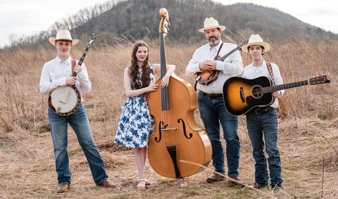 More Info for Pickin' on the Plaza with Grassy Creek