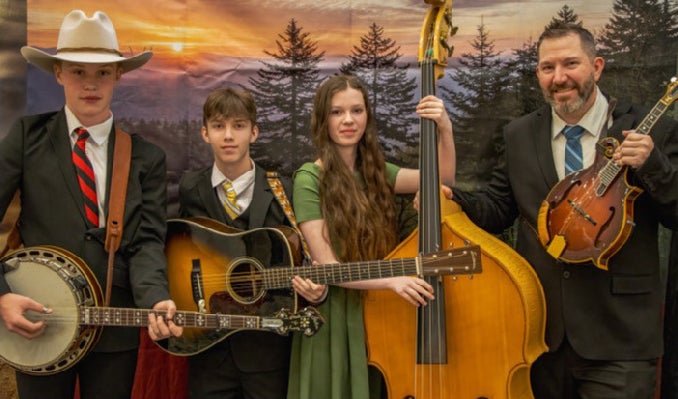 More Info for Pickin' on the Plaza with Grassy Creek Bluegrass