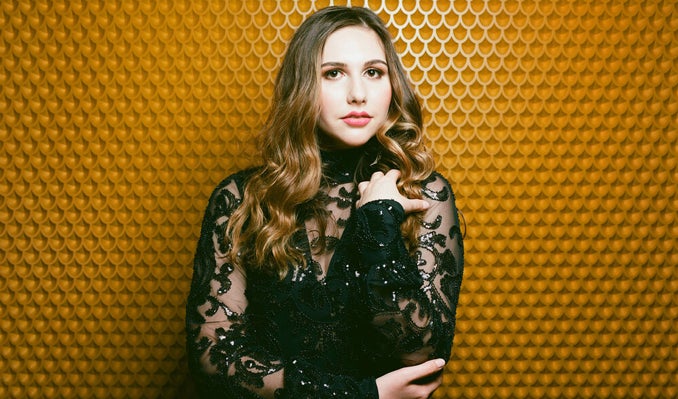 More Info for Ryman Sidewalk Sessions with Hannah Bell