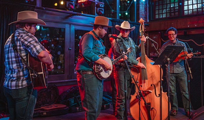 More Info for Pickin' on the Plaza with Wilson and Cross