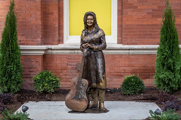 Icon Walk: Loretta Lynn